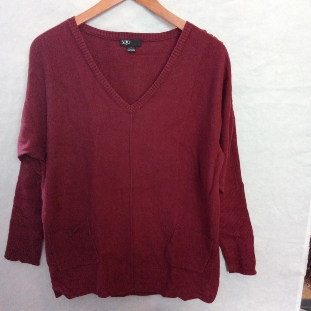 Sojo Womens V-Neck Oversized Sweater Burgundy Red Front Pockets Size L